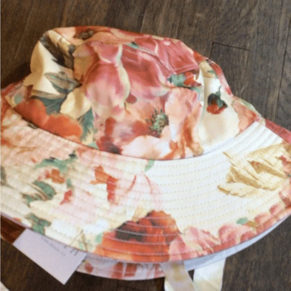 NEW! rARE Wyeth Floral Sun Hat bucket with Chin Ties - Pink/Peach